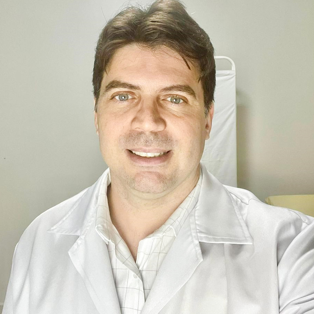DR. RICARDO ROCHA